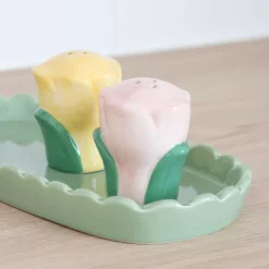 Saliere et poivriere forme fleur