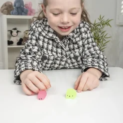 Squish meez fluo dans le noir