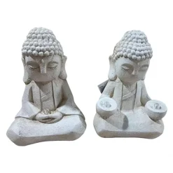 Statue bouddha assis solaire