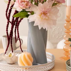 Vase torsade